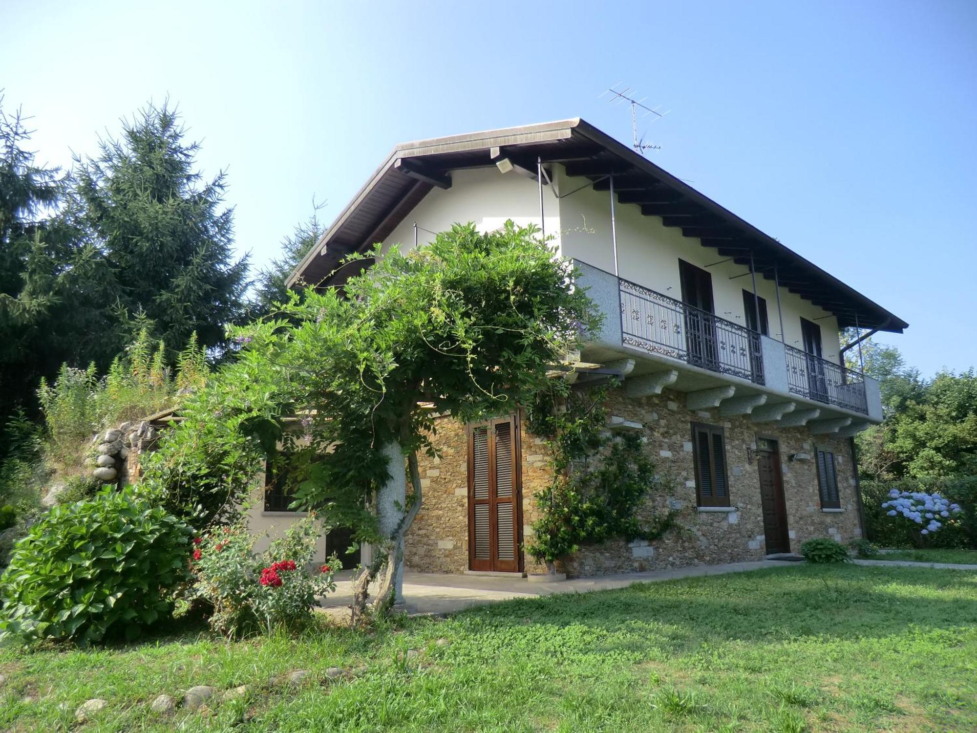 Casale Cadeloro Villa Nebbiuno Dış mekan fotoğraf